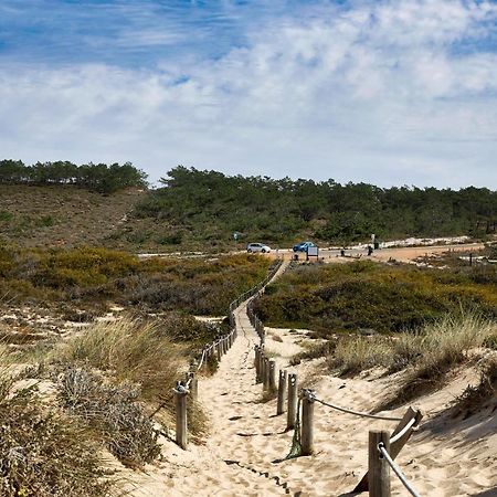 Apart@Costasantoandre Beach Santiago do Cacém Eksteriør billede